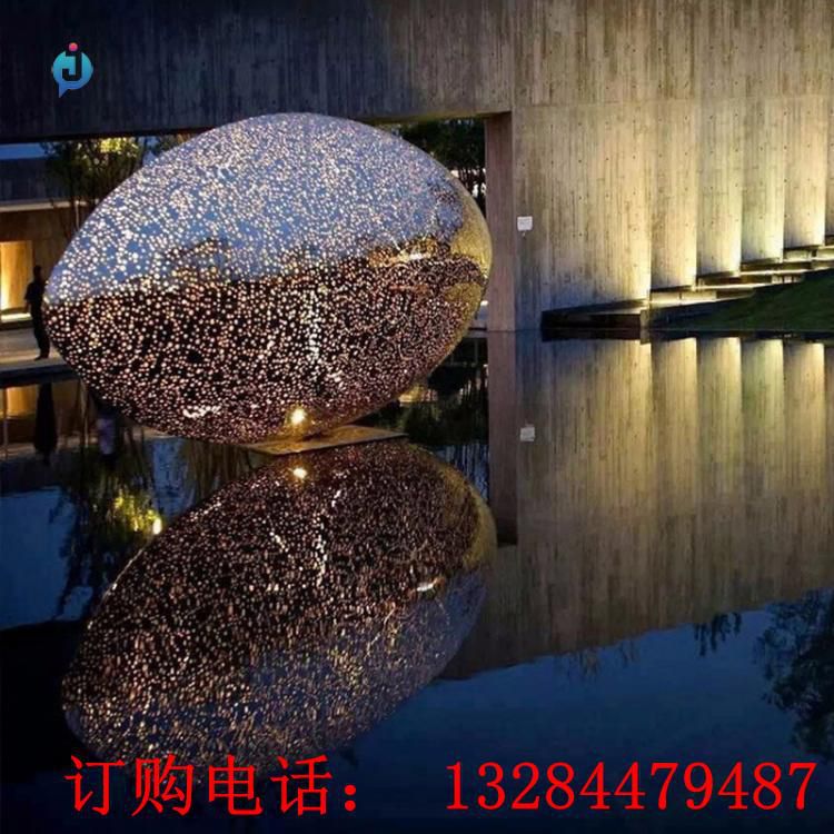 不銹鋼發(fā)光橢圓球雕塑
