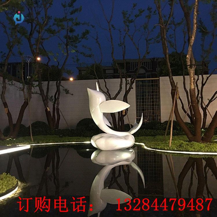 不銹鋼海豚雕塑