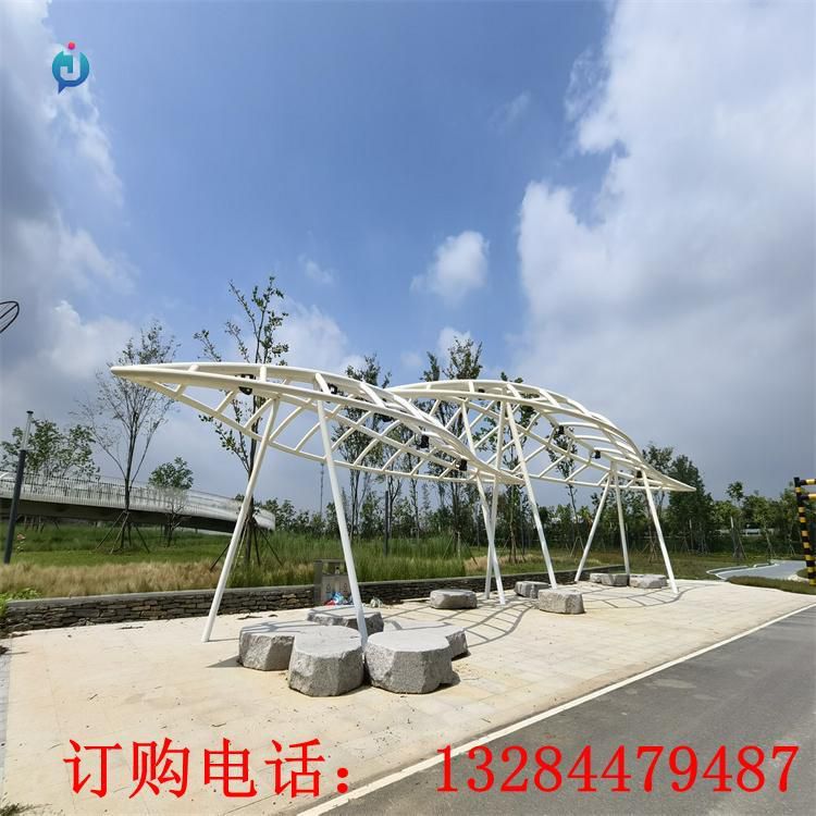 不銹鋼鏤空樹葉廊架雕塑