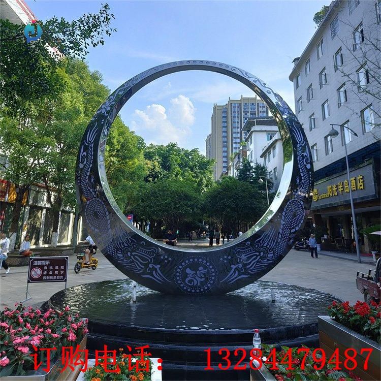 不銹鋼圓環(huán)龍紋雕塑
