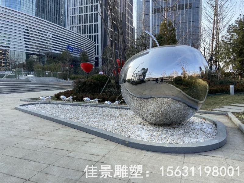 不銹鋼抽象鏡面蘋果雕塑