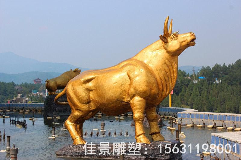 金色牛動(dòng)物景觀銅雕