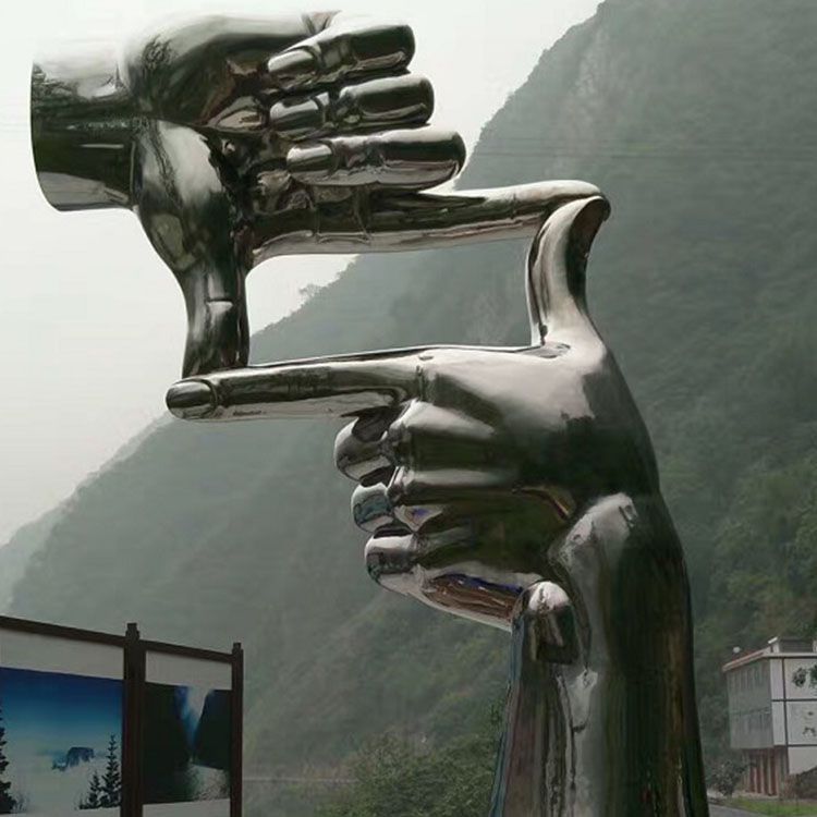握手景觀不銹鋼標(biāo)志雕塑