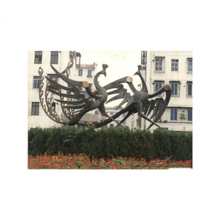 不銹鋼抽象鳳凰景區(qū)雕塑