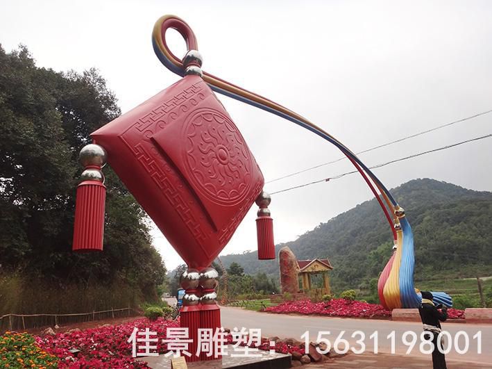 中國結(jié)不銹鋼城市雕塑