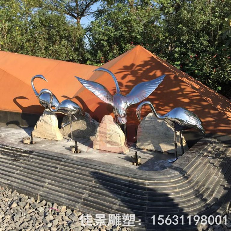 鏤空仙鶴不銹鋼動物雕塑