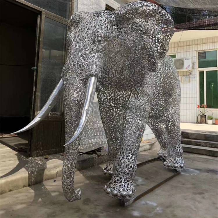 不銹鋼鏤空大象雕塑