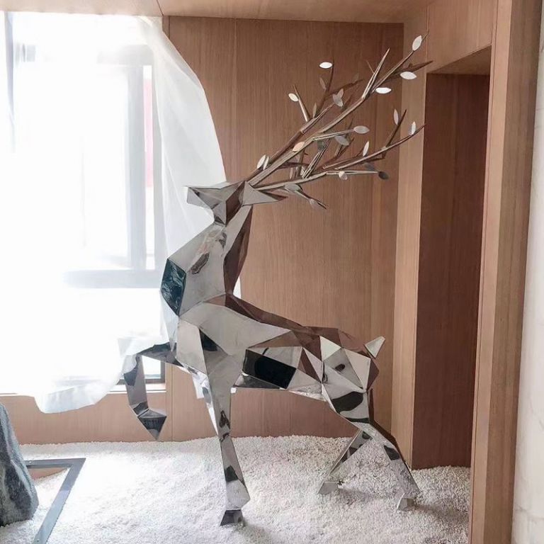 動物鹿不銹鋼別墅雕塑
