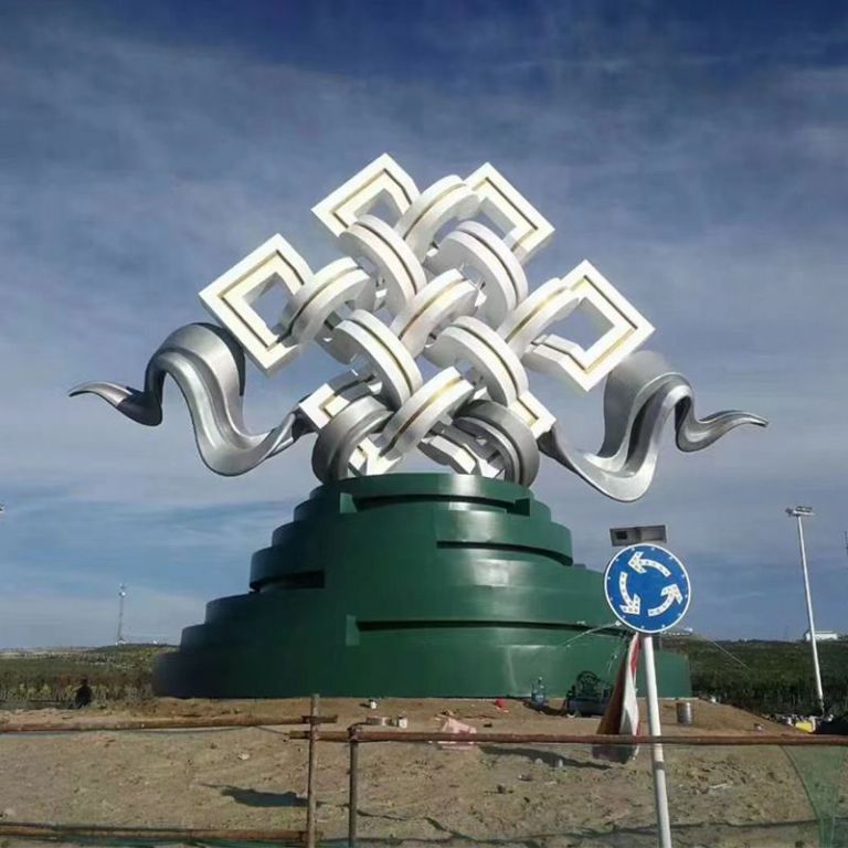 彩繪鏤空標(biāo)志不銹鋼雕塑
