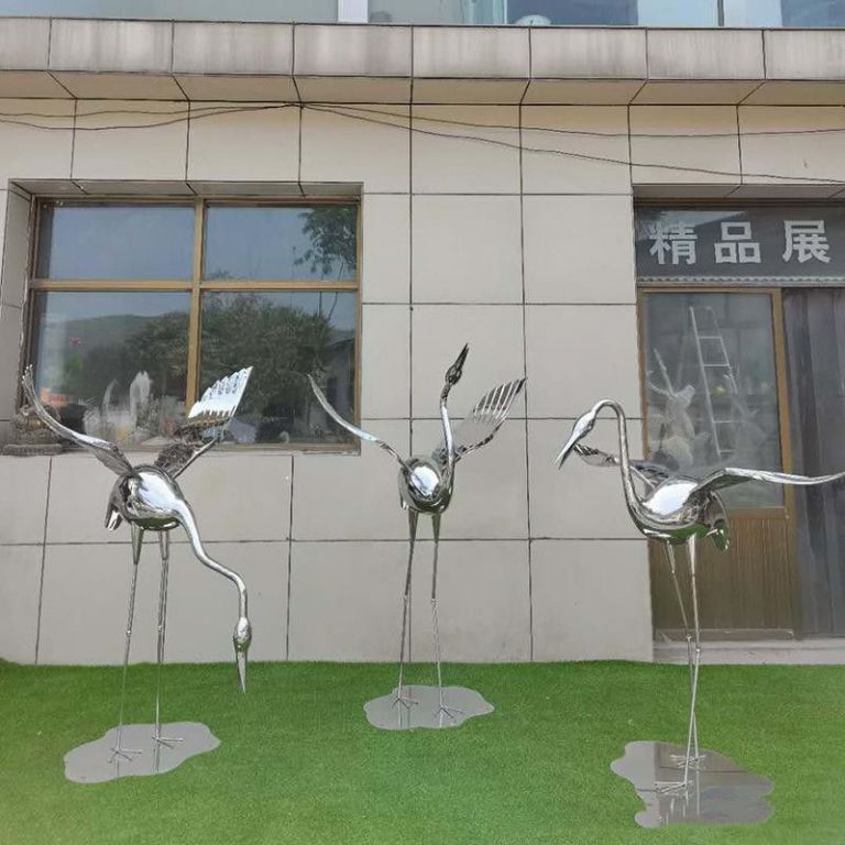 云中飛鶴不銹鋼動物雕塑