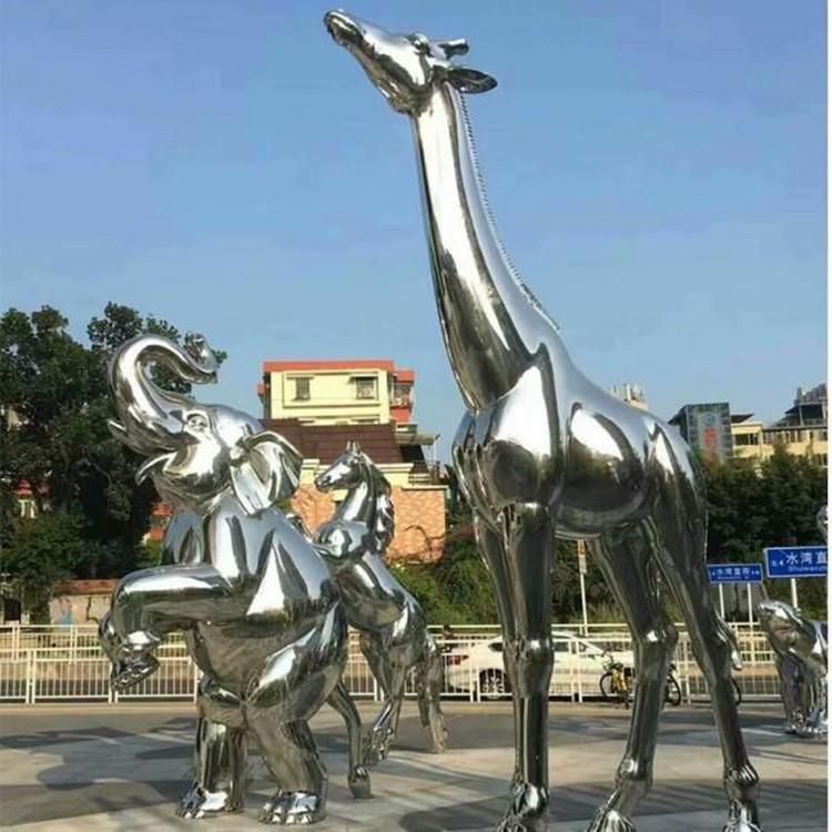 抬頭不銹鋼長頸鹿雕塑