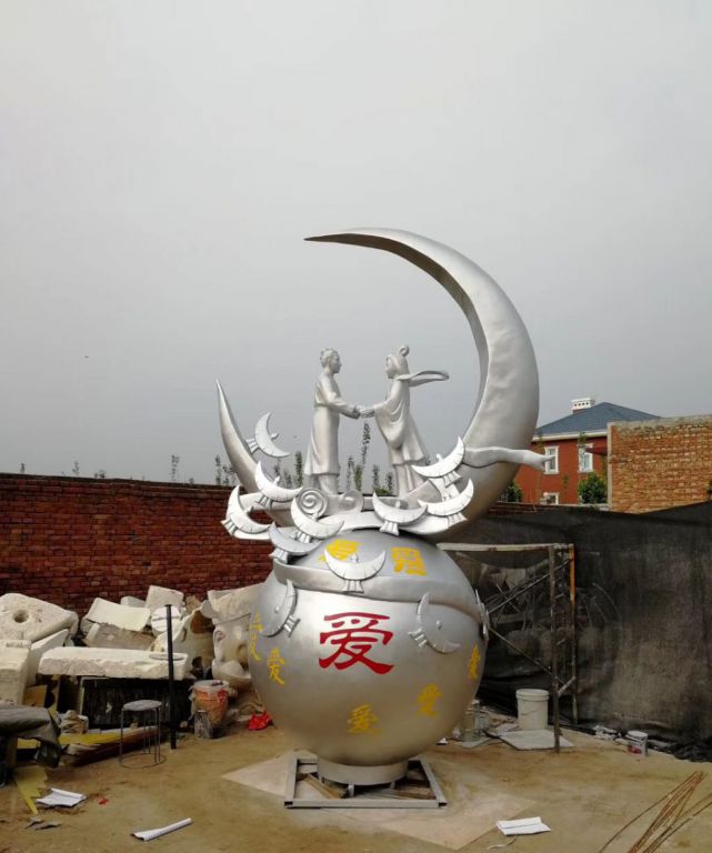 不銹鋼牛郎織女相會(huì)雕塑