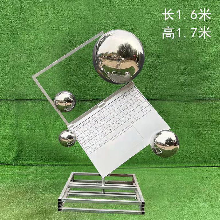 城市鏡面筆記本標(biāo)志雕塑