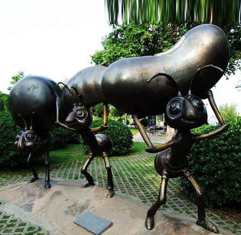 螞蟻團(tuán)隊(duì)搬家動(dòng)物銅雕