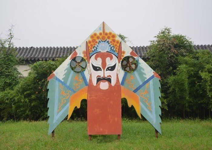 不銹鋼彩繪風箏景觀雕塑