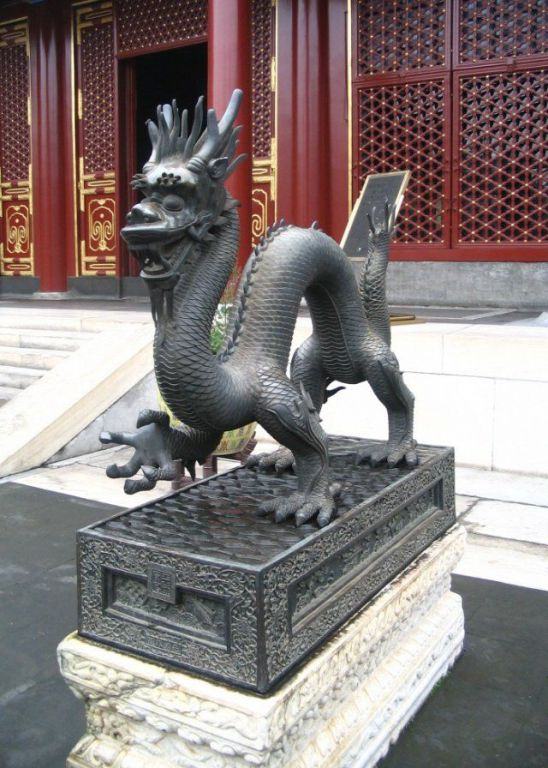 龍動(dòng)物景觀標(biāo)志銅雕