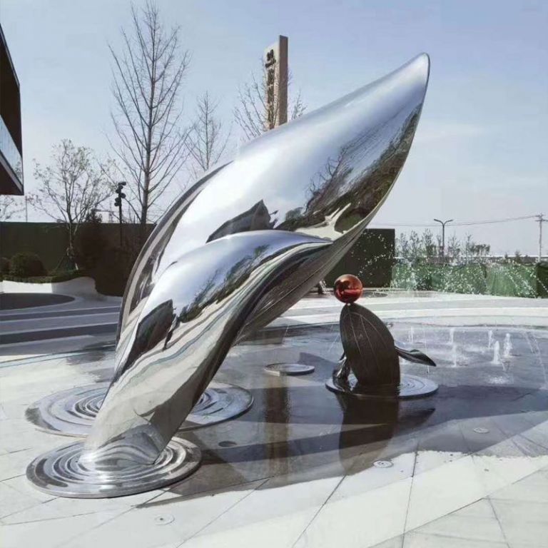 不銹鋼海豚動物標(biāo)志雕塑