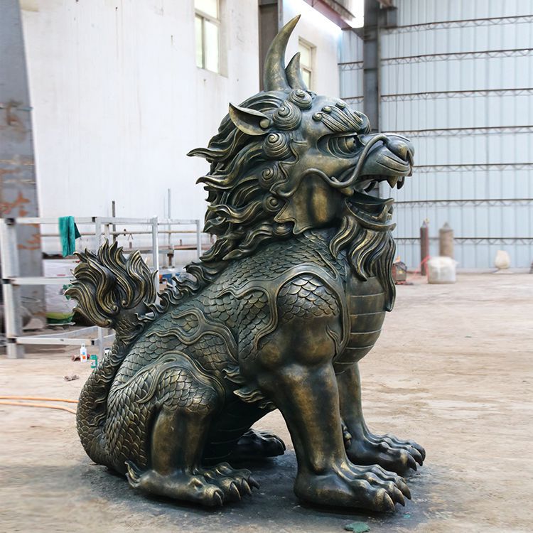 銅麒麟動(dòng)物標(biāo)志景觀銅雕