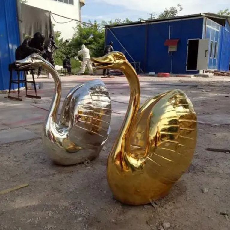 不銹鋼鍍金天鵝動(dòng)物雕塑