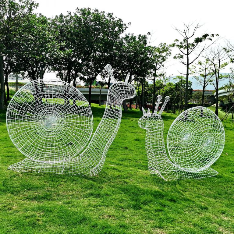 不銹鋼城市鏤空蝸牛雕塑