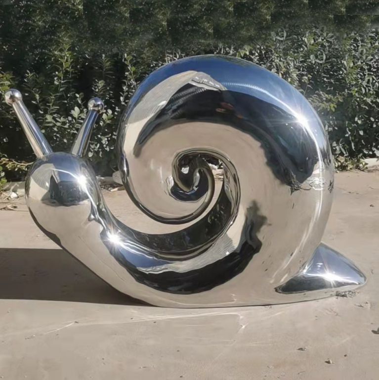 不銹鋼公園鏡面蝸牛雕塑