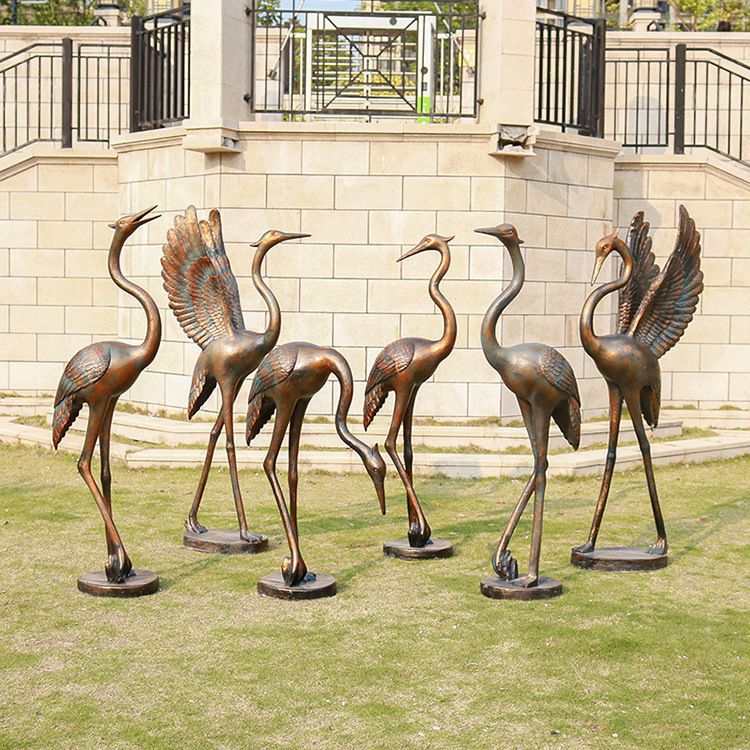 不銹鋼白色仙鶴公園雕塑