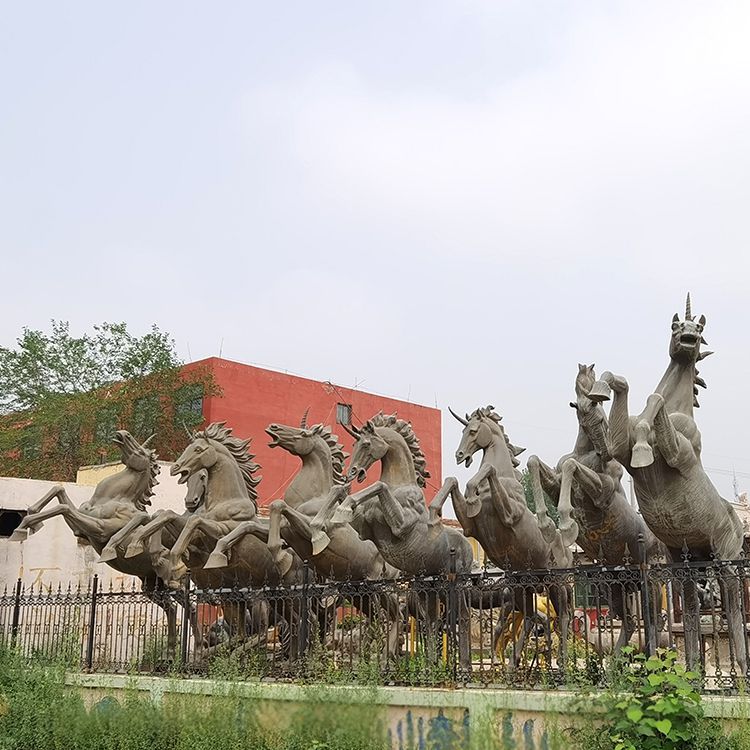園林奔馬動(dòng)物標(biāo)志銅雕