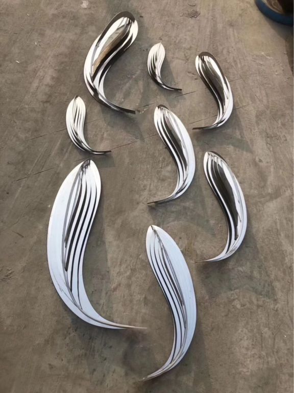 不銹鋼魚鏡面動物雕塑