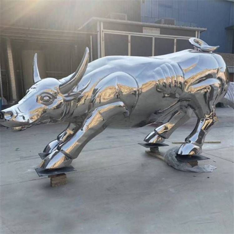 不銹鋼鏡面牛景觀雕塑