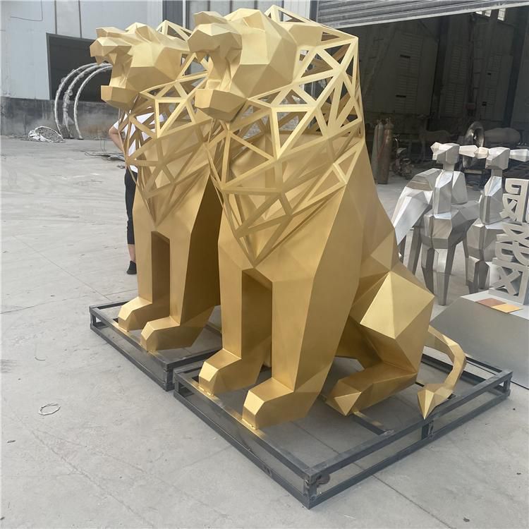小區(qū)不銹鋼獅子動(dòng)物雕塑