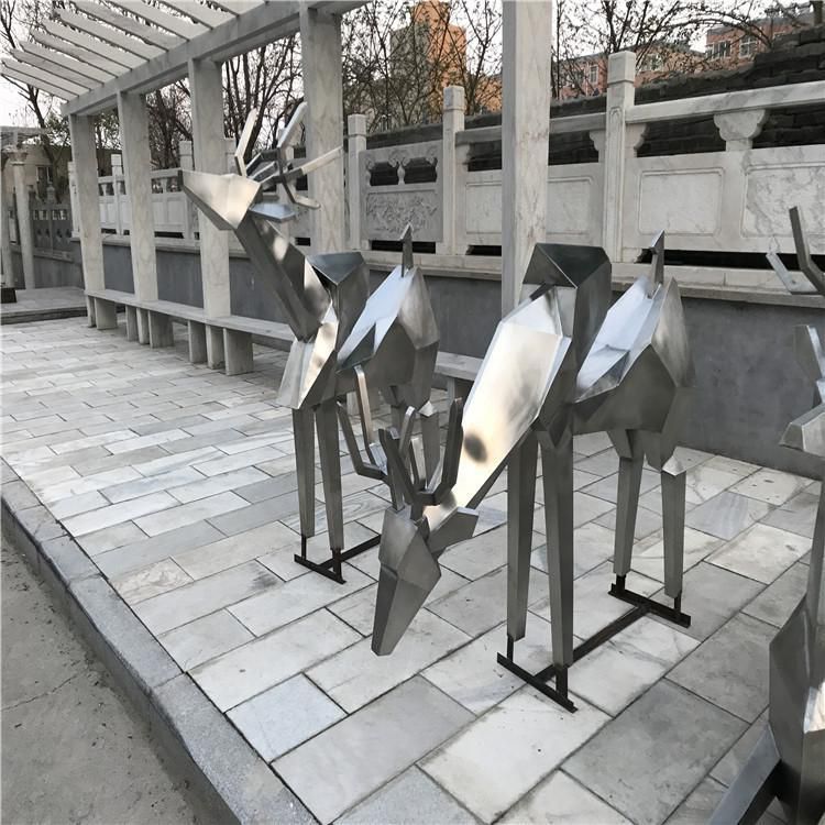 公園不銹鋼鹿動(dòng)物雕塑