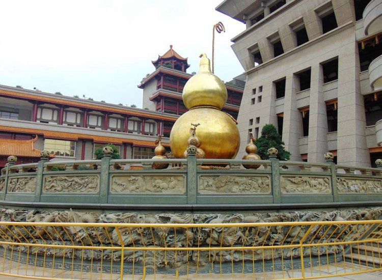街邊葫蘆景觀銅雕