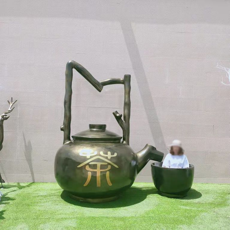 不銹鋼抽象茶壺標志景觀雕塑