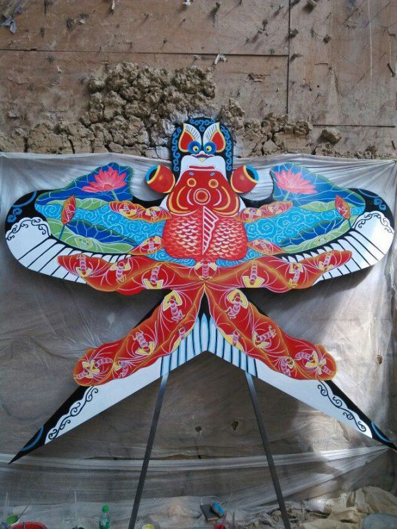 不銹鋼風(fēng)箏城市標(biāo)志雕塑