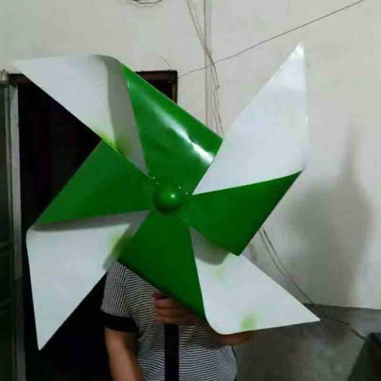 不銹鋼風(fēng)車標(biāo)志雕塑