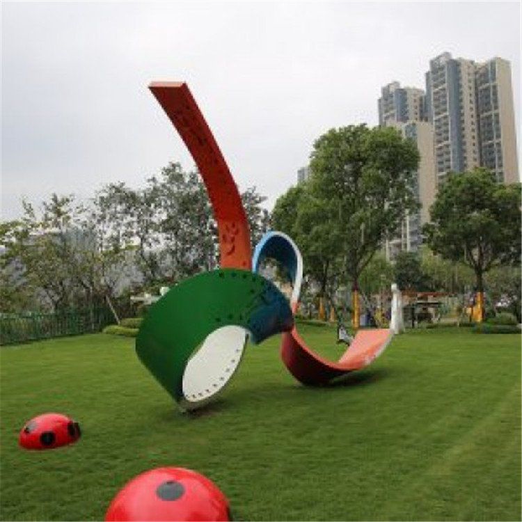 不銹鋼城市彩帶景觀雕塑