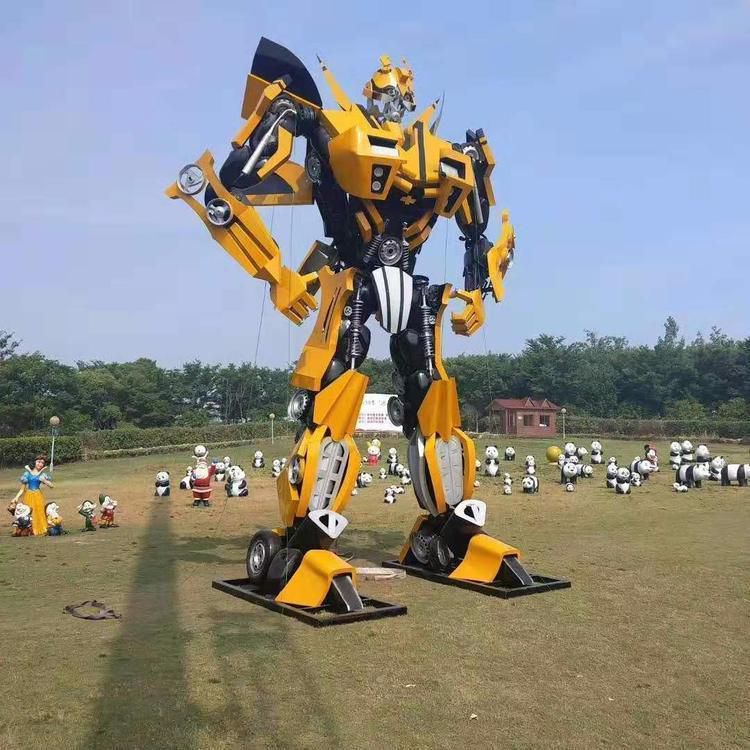 不銹鋼變形金剛雕塑