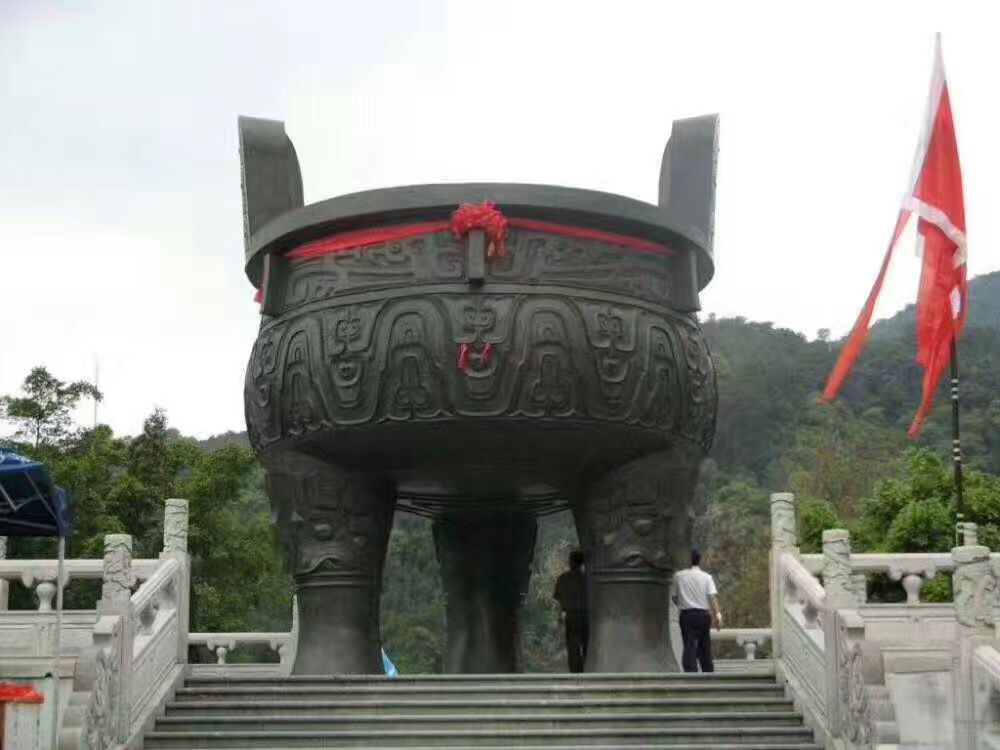 三足圓鼎誠信景觀銅雕