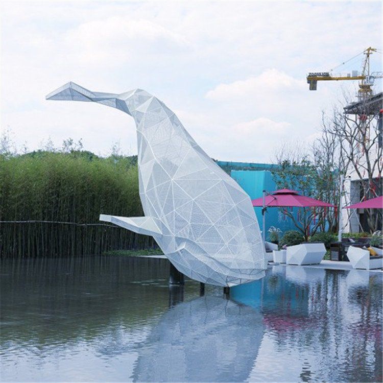 小區(qū)水景金屬鏤空鯊魚雕塑