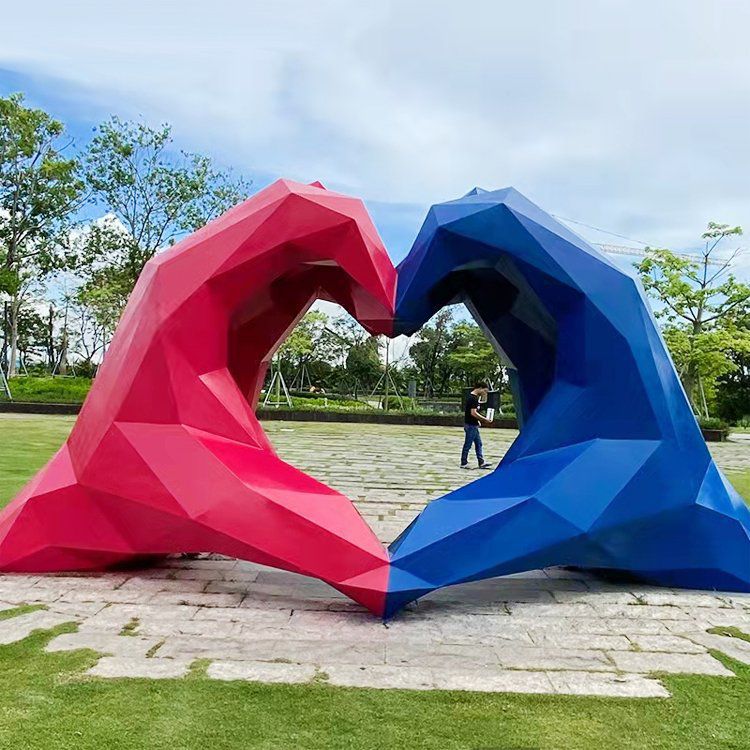 雙手愛心雕塑 不銹鋼景觀雕塑