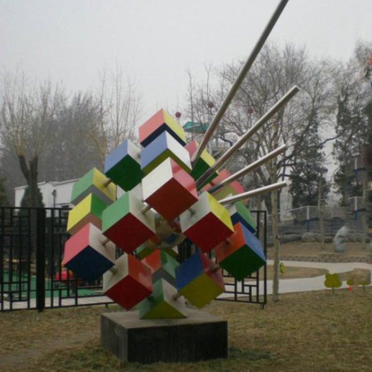 不銹鋼魔方雕塑