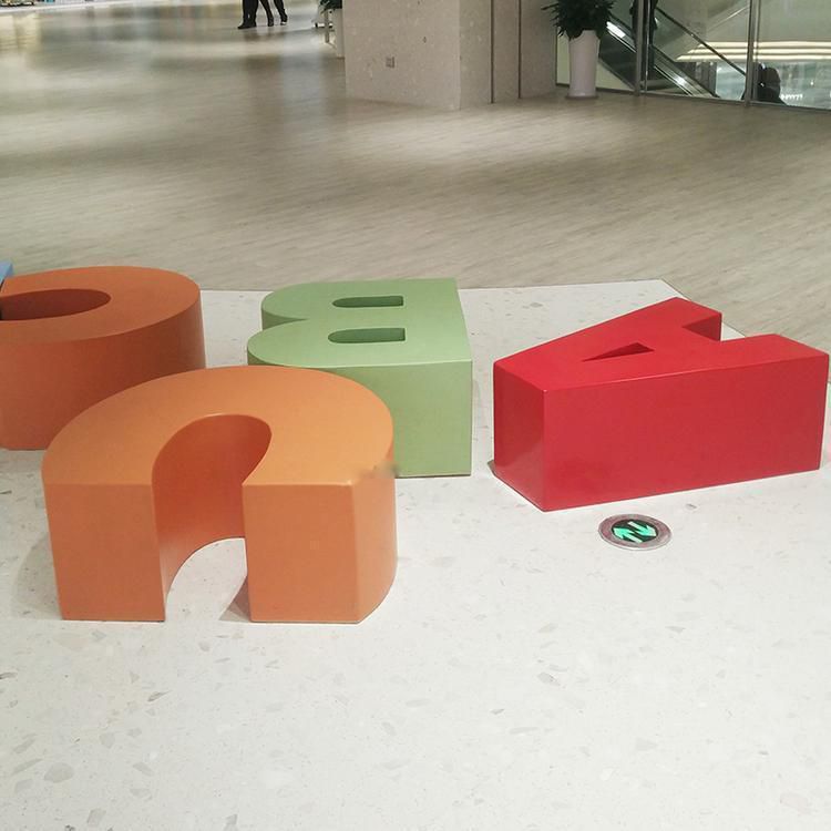 不銹鋼字母坐凳座椅雕塑