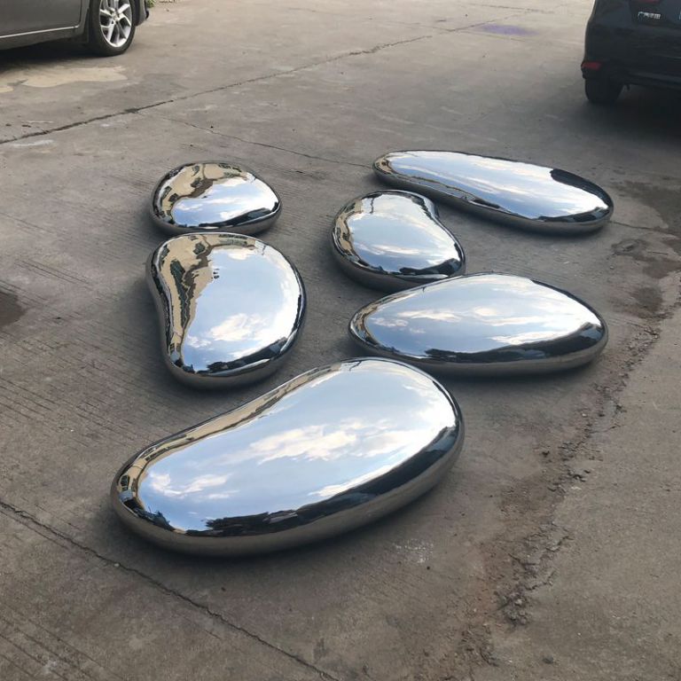 鏡面不銹鋼鵝卵石雕塑