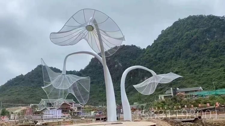 不銹鋼荷葉涼亭雕塑